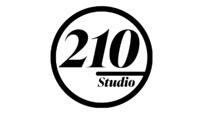 210Studio-01